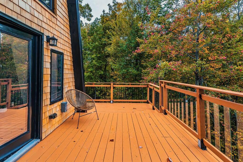 Secluded Mtn View New! 10 Mins To Gatlinburg Or Parkヴィラ エクステリア 写真