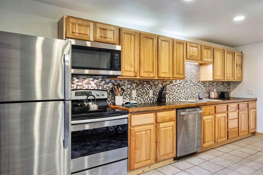 Secluded Mtn View New! 10 Mins To Gatlinburg Or Parkヴィラ エクステリア 写真